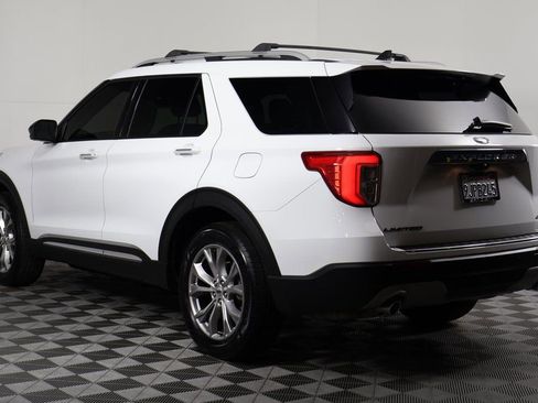 Used 2022 Ford Explorer Limited image 6