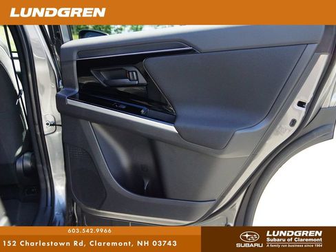 Used 2024 Subaru Solterra AWD/4WD image 28