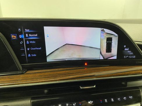 Used 2023 Cadillac Escalade ESV Luxury image 31