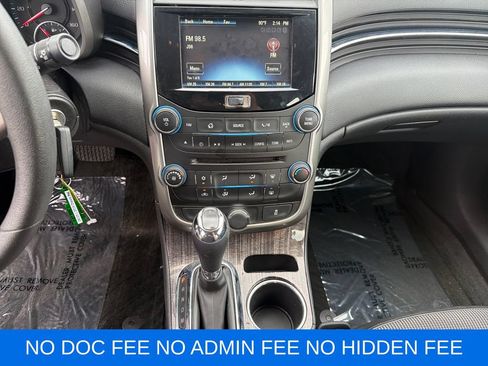 Used 2014 Chevrolet Malibu LT FWD image 18