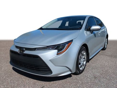 Certified 2026 Toyota Corolla LE image 1