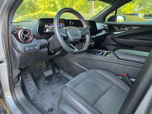 Used 2024 Chevrolet Blazer EV RS AWD/4WD image 11