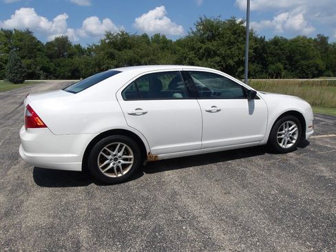 Used 2012 Ford Fusion S image 11