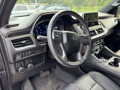 Used 2023 Chevrolet Tahoe RST w/ Luxury Package AWD/4WD image 17