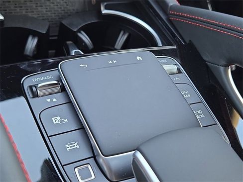 New 2025 Mercedes-Benz GLE 53 AMG 4MATIC image 17