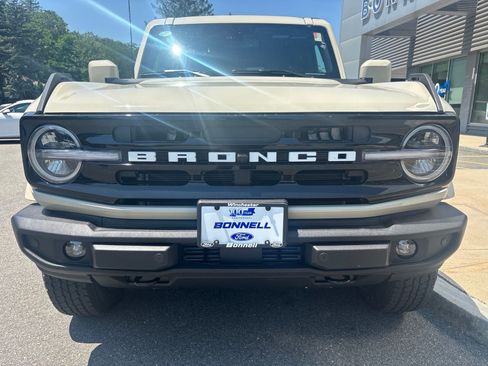 New 2026 Ford Bronco Outer Banks AWD/4WD image 9