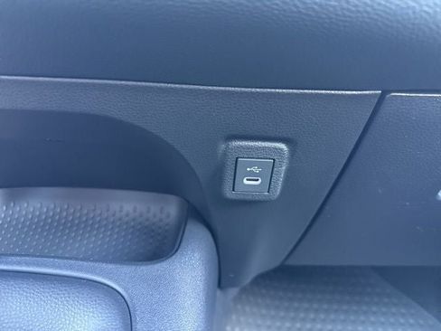 Used 2026 Toyota Corolla SE FWD image 29