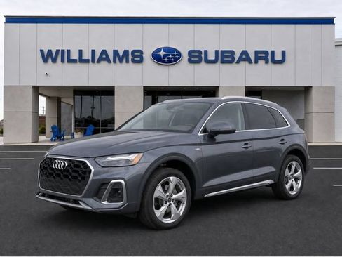 Used 2024 Audi Q5 2.0T Premium Plus w/ Premium Plus Package AWD/4WD image 2