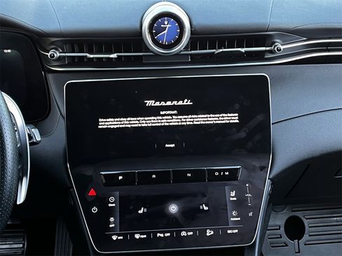 Used 2024 Maserati Grecale GT image 15
