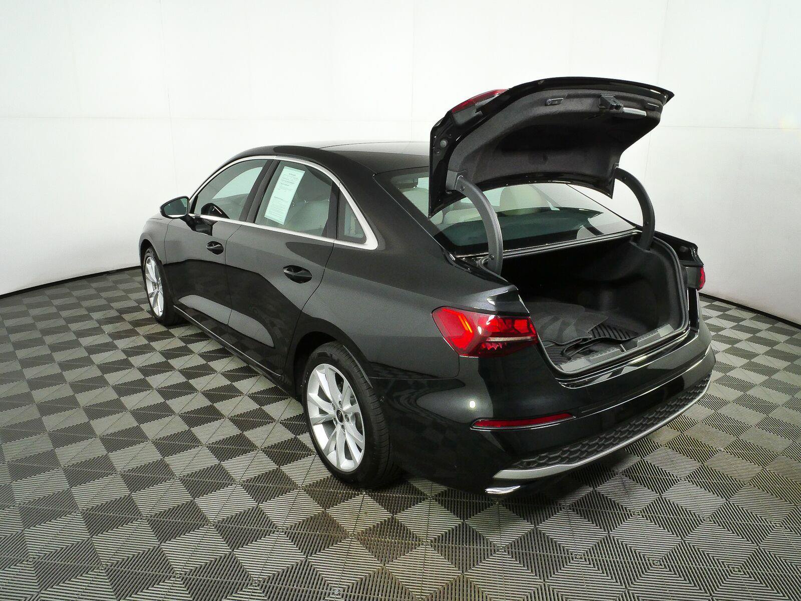 Used 2025 Audi A3 2.0T Premium w/ Convenience Package AWD/4WD image 28