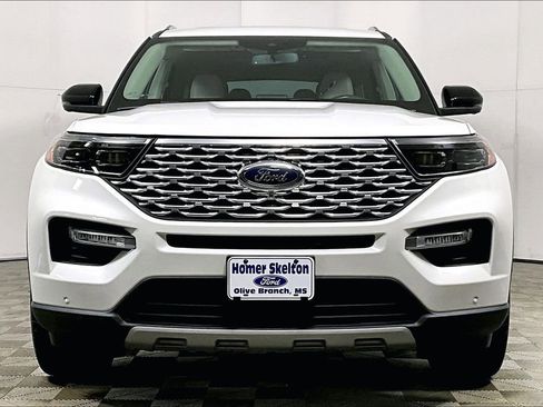 Used 2021 Ford Explorer Platinum w/ Equipment Group 601A image 3