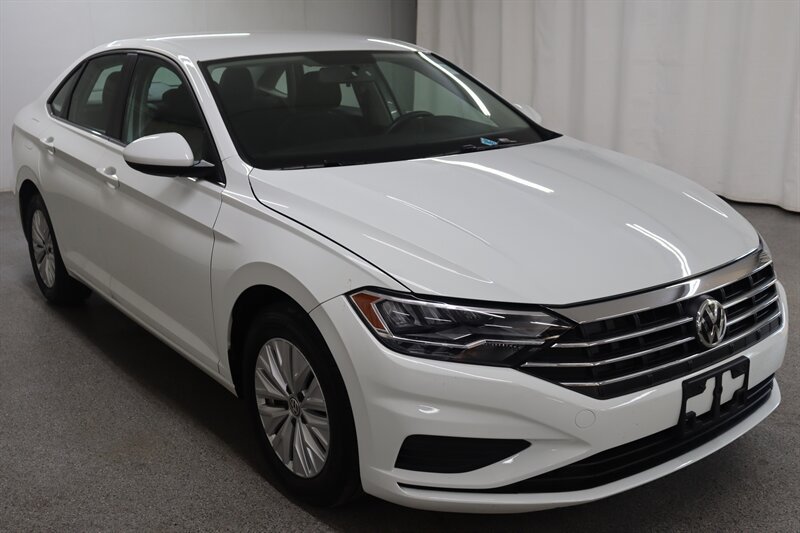 Used 2019 Volkswagen Jetta S w/ Driver Assistance Package FWD image 1