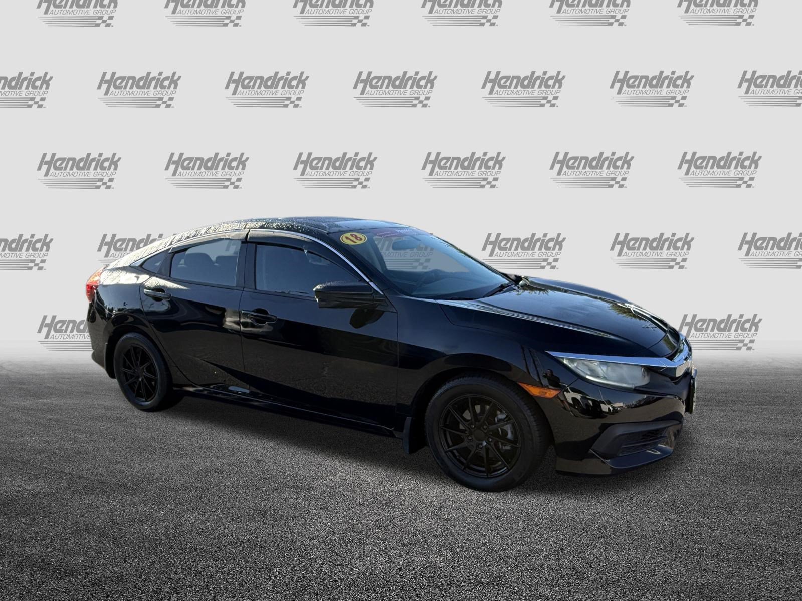 Used 2018 Honda Civic EX image 2