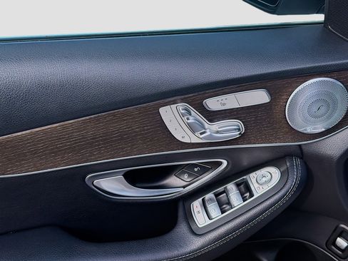 Used 2019 Mercedes-Benz C 300 C 300 image 14