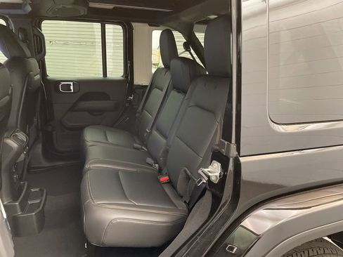 New 2025 Jeep Wrangler Sahara image 17