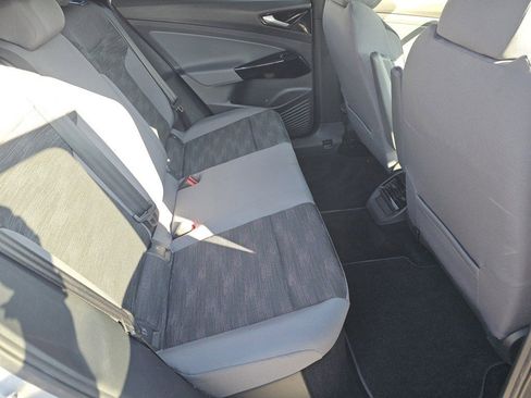 Used 2021 Volkswagen ID.4 Pro image 12