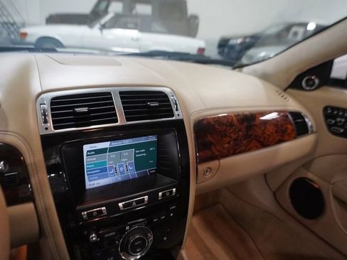 Used 2012 Jaguar XK Convertible image 22