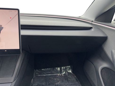 Used 2024 Tesla Model 3 Long Range RWD image 56