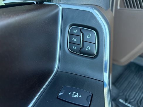 Used 2025 Ford F250 King Ranch AWD/4WD image 14