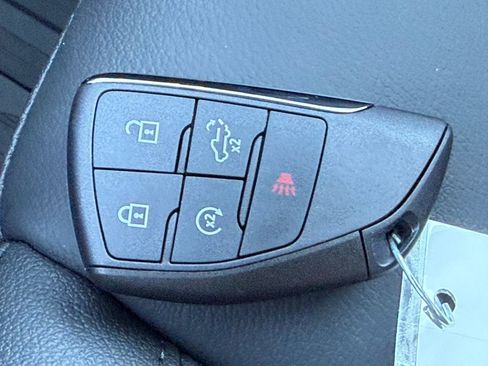 New 2026 GMC Sierra 1500 Elevation image 39