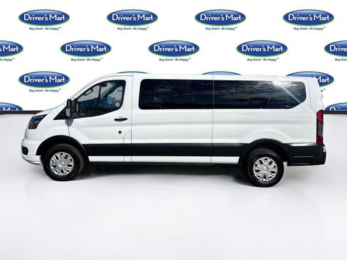 Used 2023 Ford Transit 350 XLT image 4