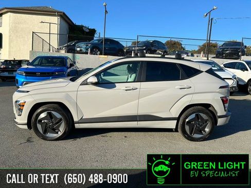 Used 2024 Hyundai Kona SEL image 8