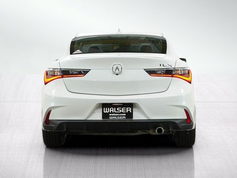 Used 2021 Acura ILX w/ Premium Package FWD image 4