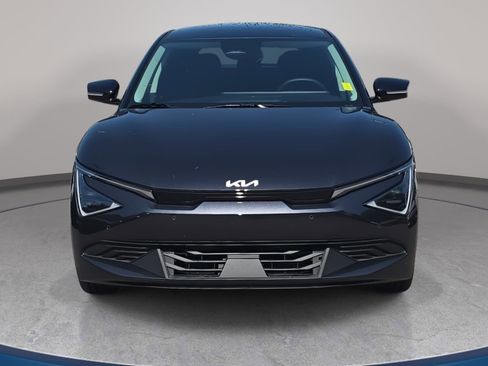 New 2025 Kia EV6 Light image 2