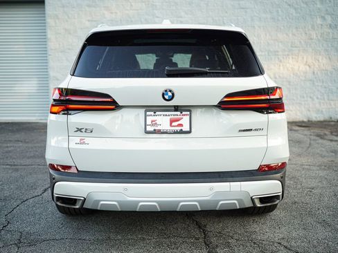 Used 2024 BMW X5 sDrive40i w/ Parking Assistance Package RWD image 13