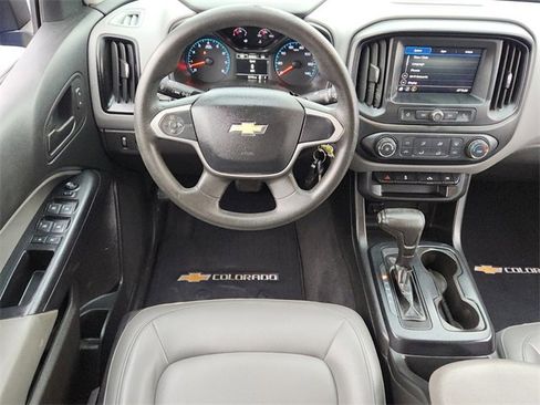 Used 2020 Chevrolet Colorado W/T w/ WT Convenience Package image 11