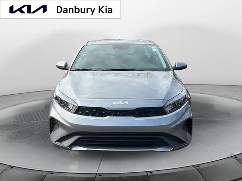 Used 2023 Kia Forte LXS image 2