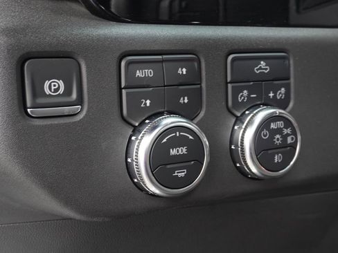 Certified 2024 GMC Sierra 1500 Elevation w/ X31 Off-Road Package image 18