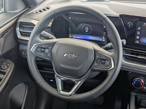 New 2026 Chevrolet TrailBlazer ACTIV w/ Driver Confidence Package AWD/4WD image 15