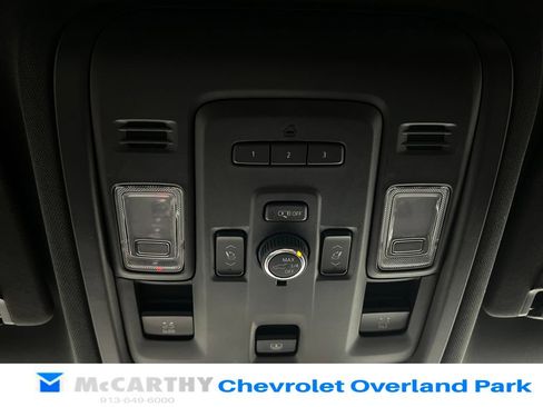Used 2023 GMC Yukon XL AT4 w/ Technology Package AWD/4WD image 25