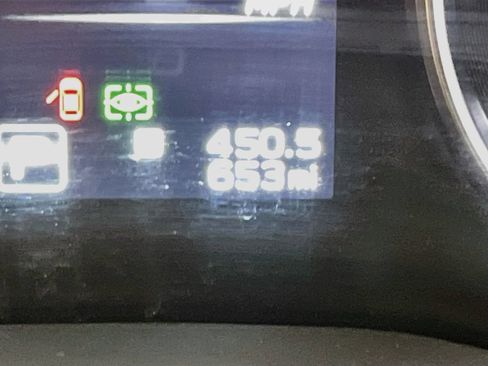 Used 2025 Subaru Ascent Touring AWD/4WD image 12