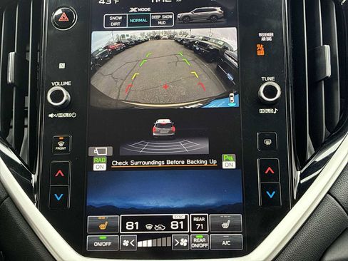 Used 2024 Subaru Ascent Limited w/ Technology Package image 24