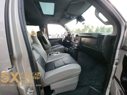 Used 2020 Chevrolet Express 2500 w/ Enhanced Convenience Package image 30