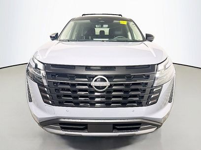 New 2026 Nissan Pathfinder Platinum