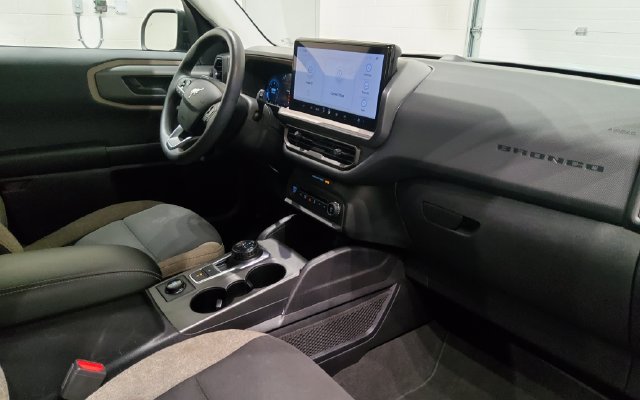 Used 2025 Ford Bronco Sport Big Bend AWD/4WD image 17
