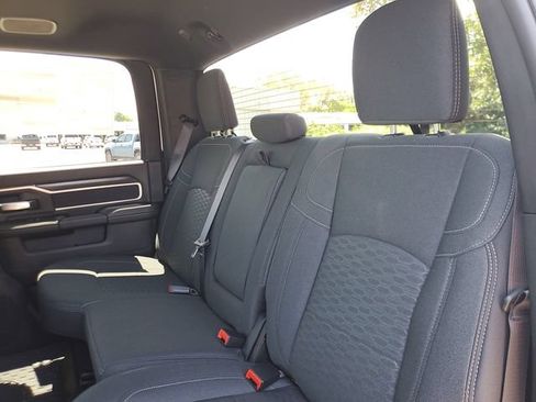 New 2025 RAM 2500 Big Horn AWD/4WD image 10