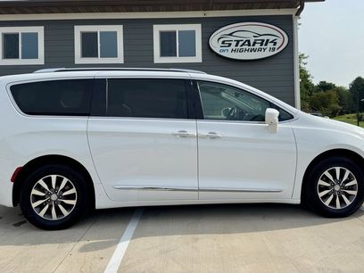 Used 2020 Chrysler Pacifica Touring-L Plus
