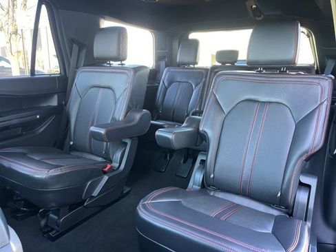 Used 2023 Ford Expedition Limited image 13