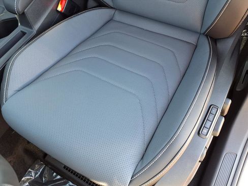 New 2026 Volkswagen Jetta SEL image 11