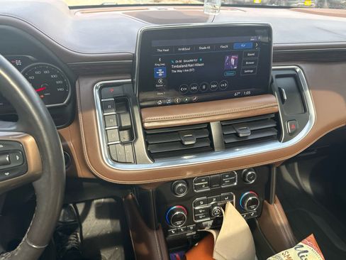 Used 2021 Chevrolet Tahoe High Country image 8