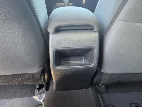 Used 2021 Toyota Corolla LE FWD image 16