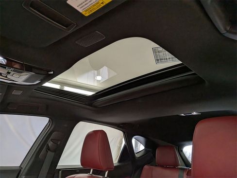 Used 2022 Lexus NX 350h 350h Premium image 16