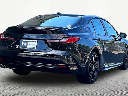 Used 2025 Toyota Camry XSE FWD image 13