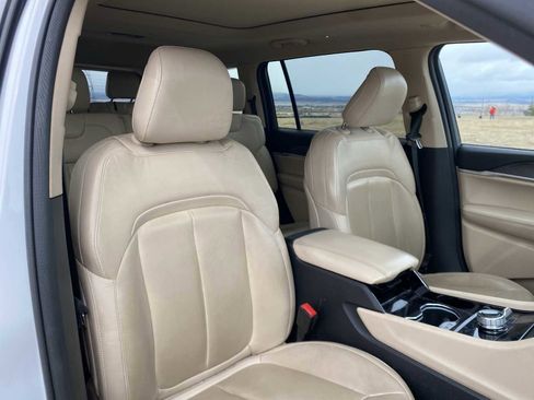 Used 2022 Jeep Grand Cherokee L Limited image 18