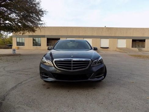 Used 2014 Mercedes-Benz E 350 Sedan image 5