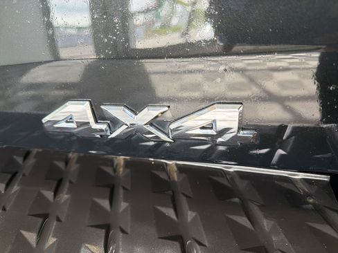 Used 2016 Nissan Titan Platinum Reserve AWD/4WD image 7